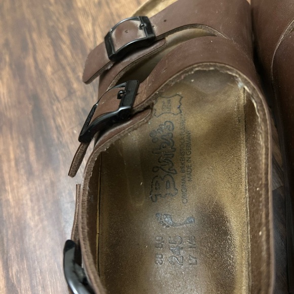 Birkenstock Brown Sandal - Picture 6 of 10